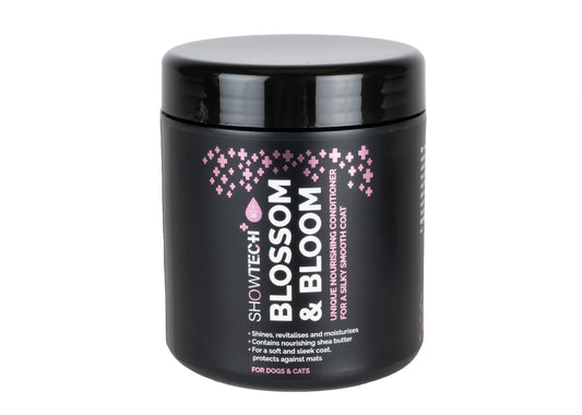 Show Tech Blossom & Bloom Unique Nourishing Conditioner For A Silky Smooth Coat