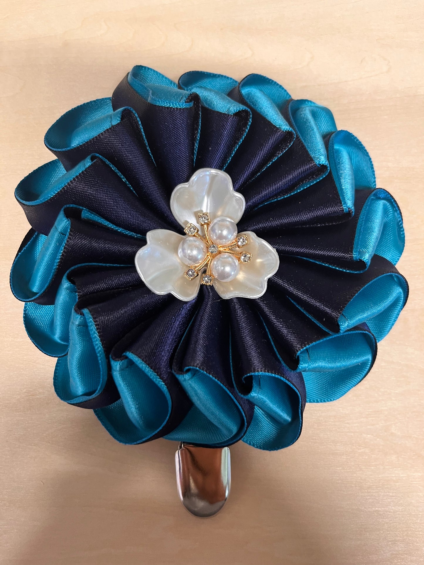 Rosette Number Holder - 2 Tone