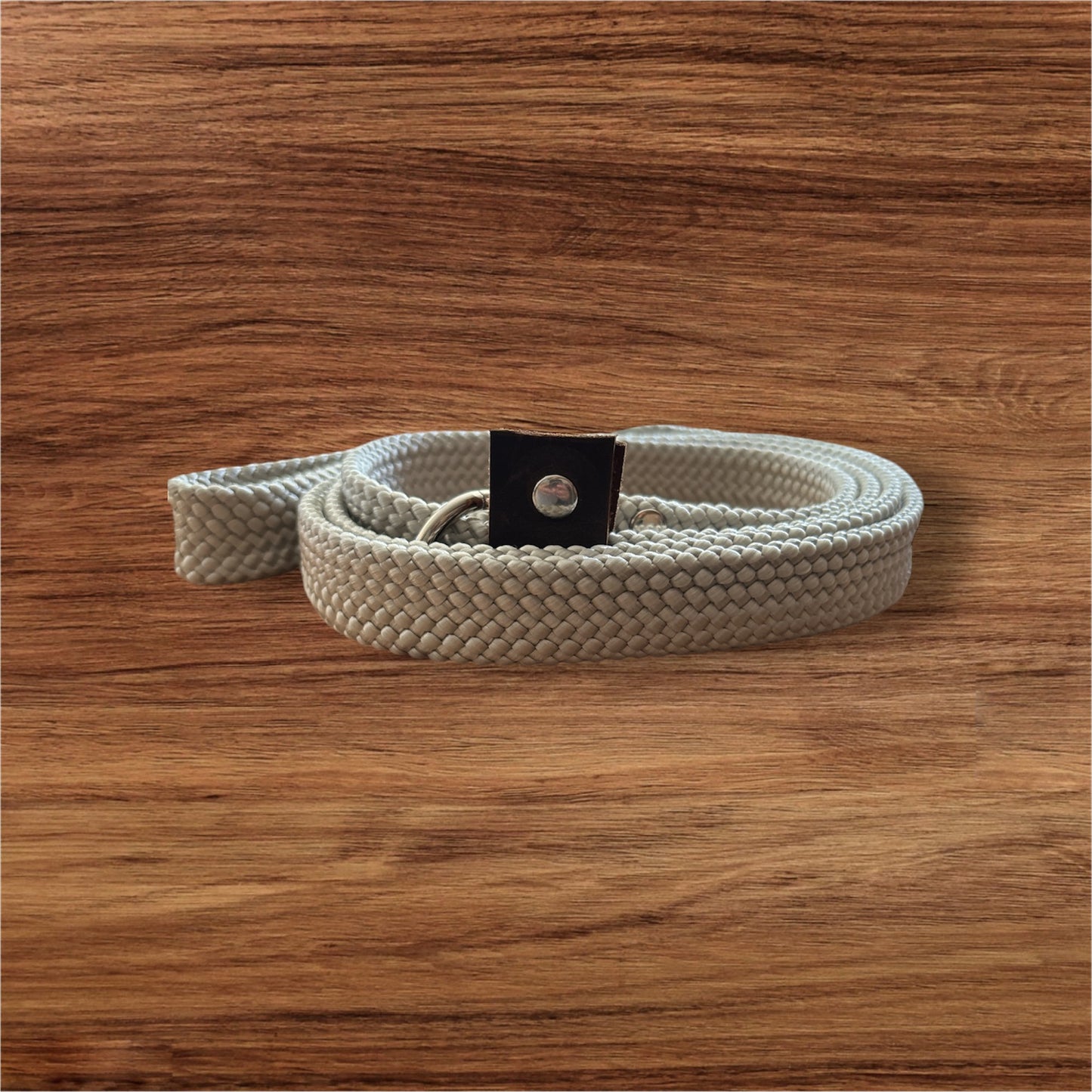 Flat slip leash